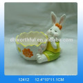 Keramischer Milchkrug mit Ostern Kaninchen Design